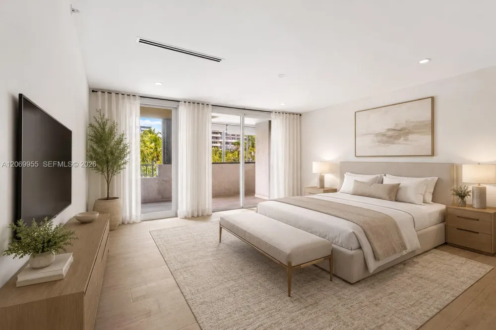 251 Crandon Blvd #210 Key Biscayne, FL 33149