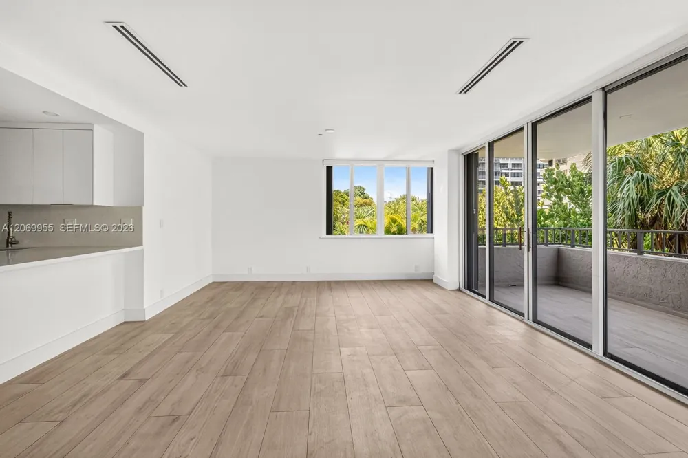 251 Crandon Blvd #210 Key Biscayne, FL 33149