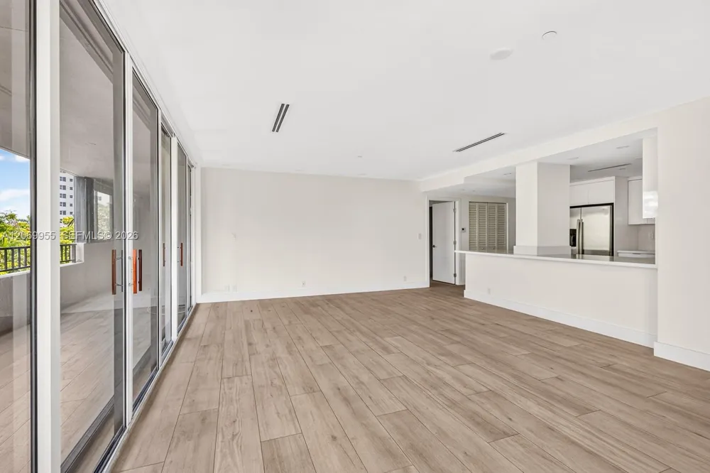 251 Crandon Blvd #210 Key Biscayne, FL 33149