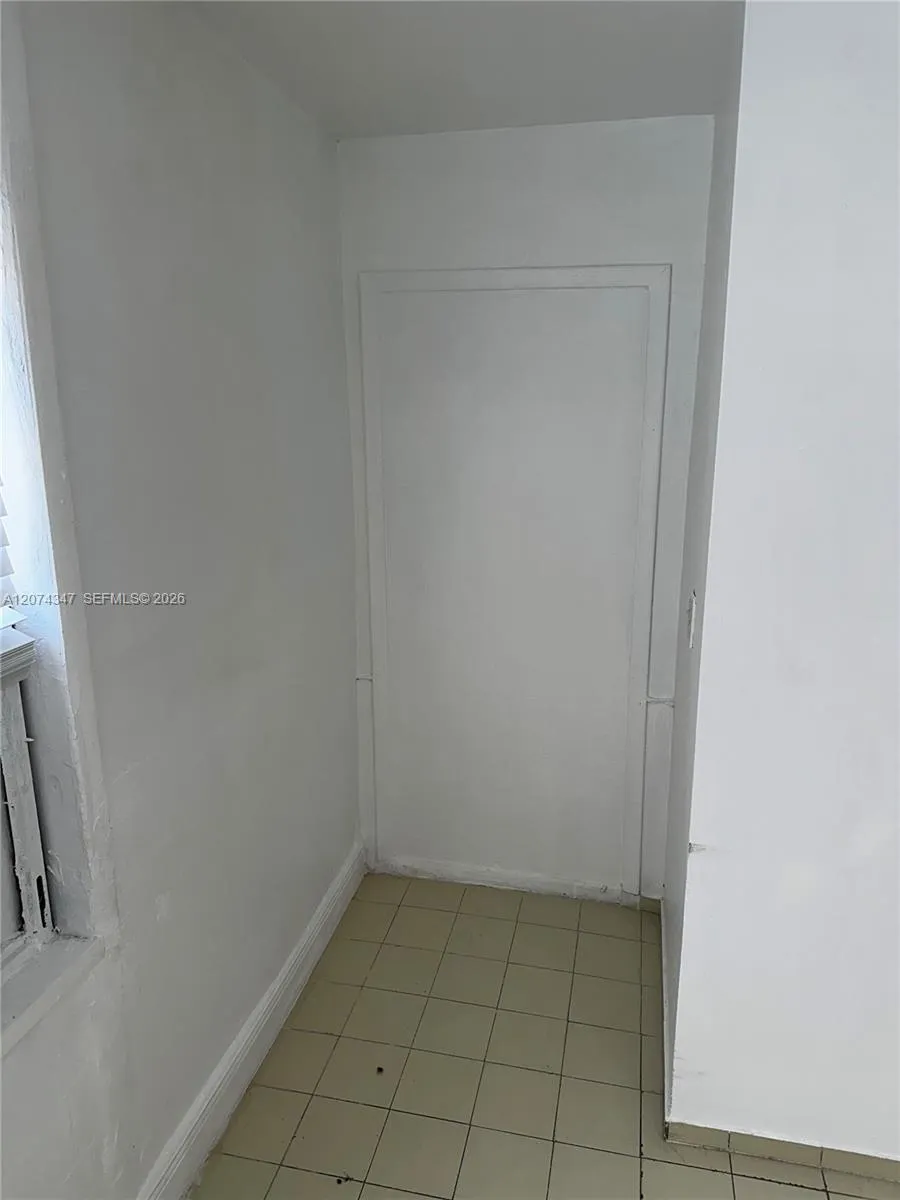 1352 SW 7th St #5 Miami, FL 33135