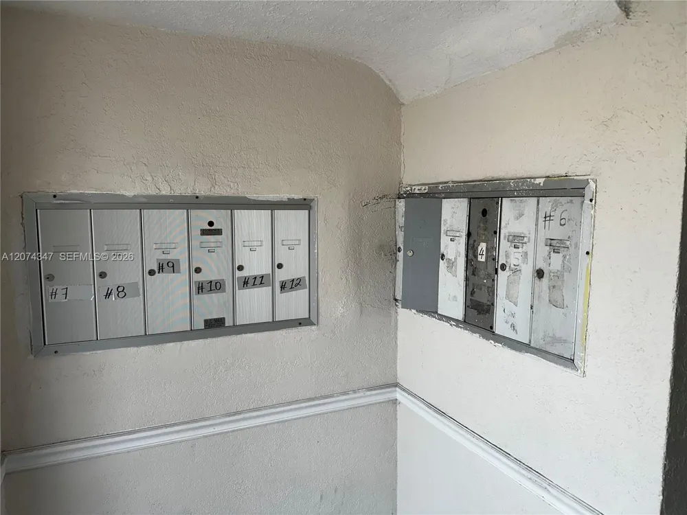 1352 SW 7th St #5 Miami, FL 33135