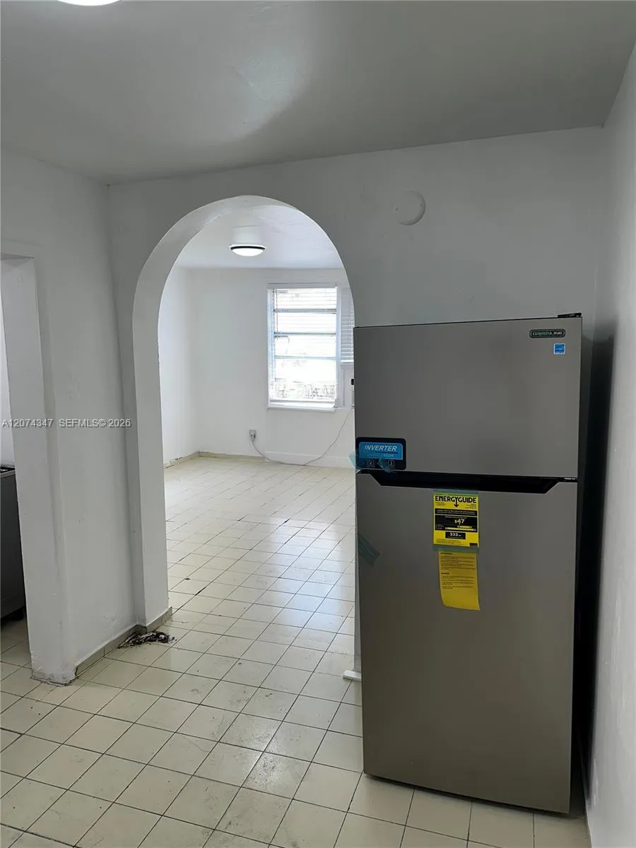 1352 SW 7th St #5 Miami, FL 33135