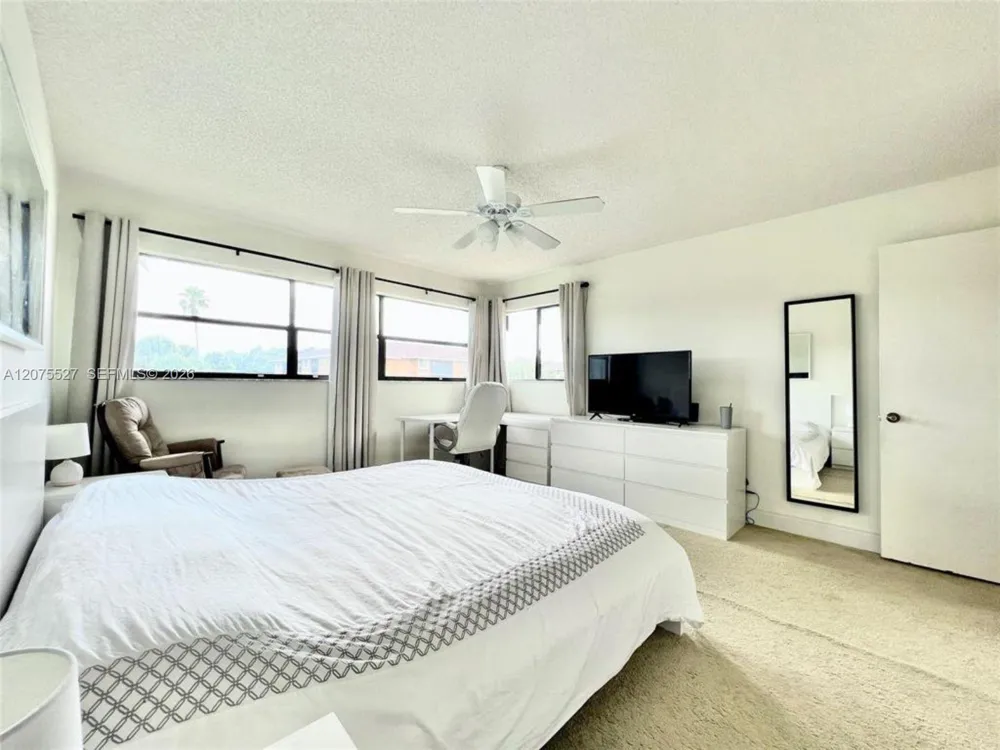 7750 NW 79th Ave #H5 Tamarac, FL 33321