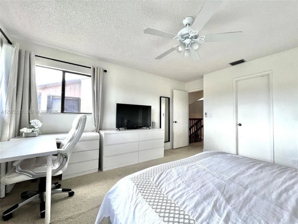 7750 NW 79th Ave #H5 Tamarac, FL 33321