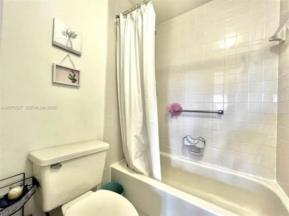 7750 NW 79th Ave #H5 Tamarac, FL 33321