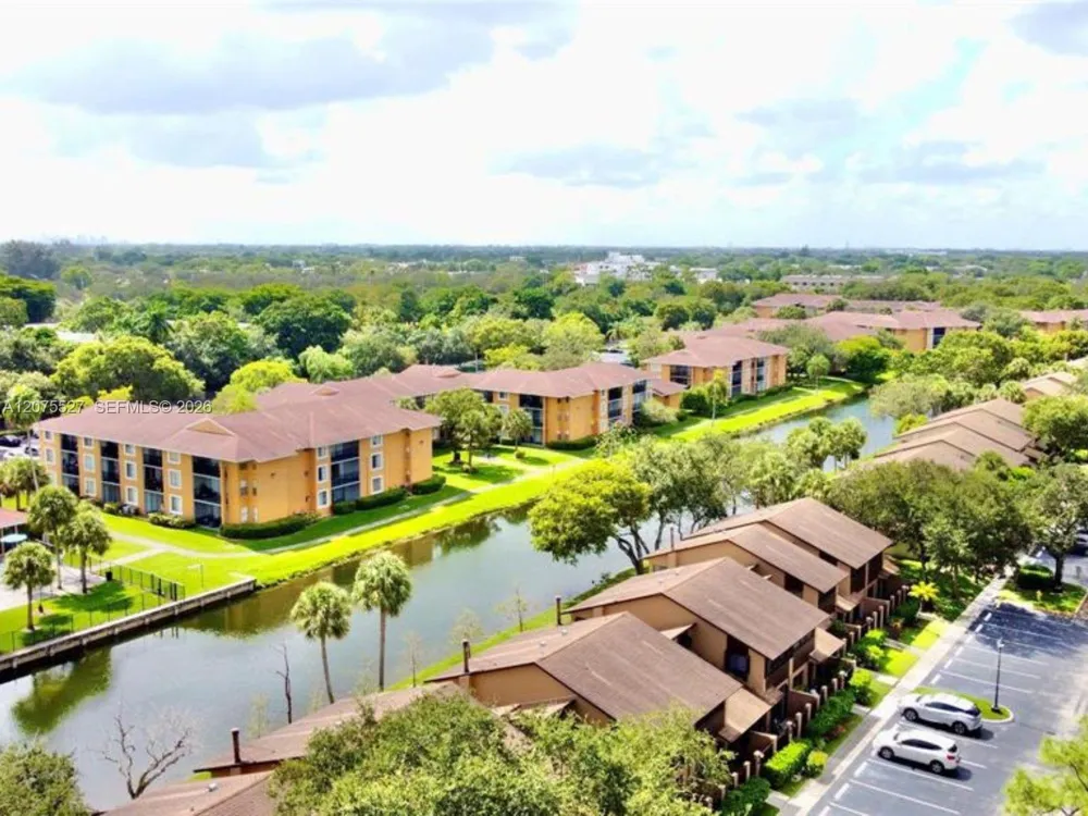 7750 NW 79th Ave #H5 Tamarac, FL 33321