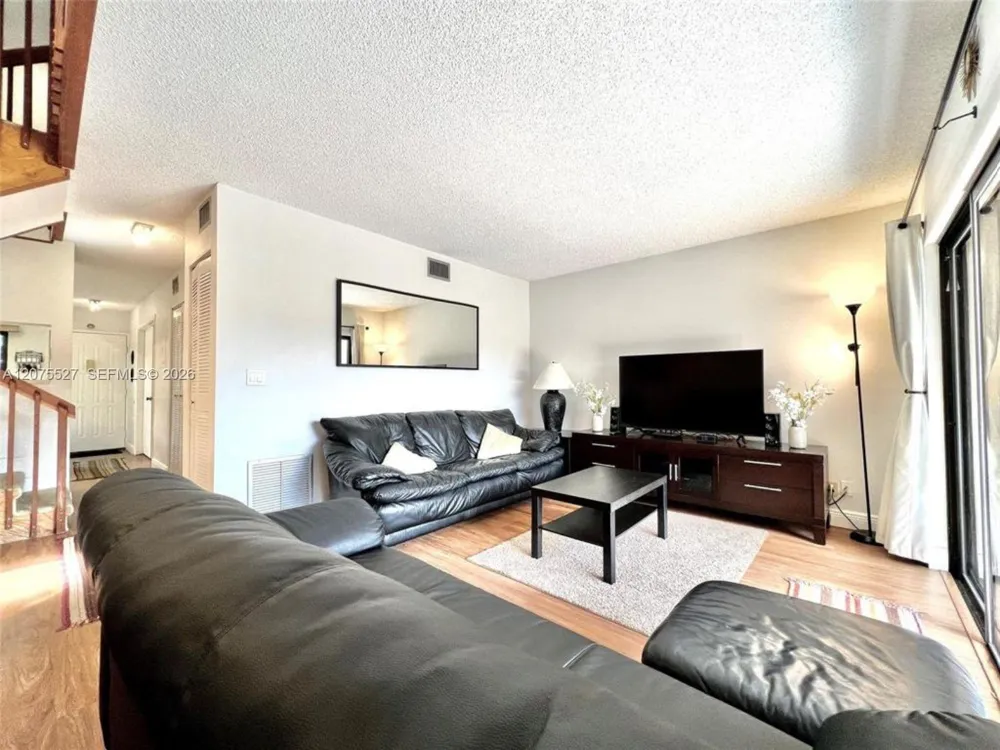 7750 NW 79th Ave #H5 Tamarac, FL 33321