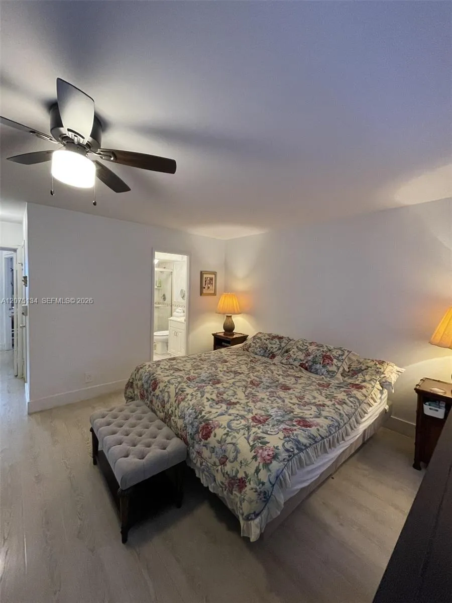 1000 NE 14th Ave #211 Hallandale Beach, FL 33009