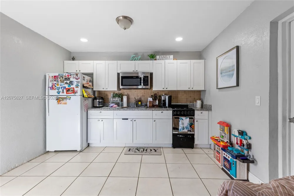 755 Harem Ave Opa-Locka, FL 33054