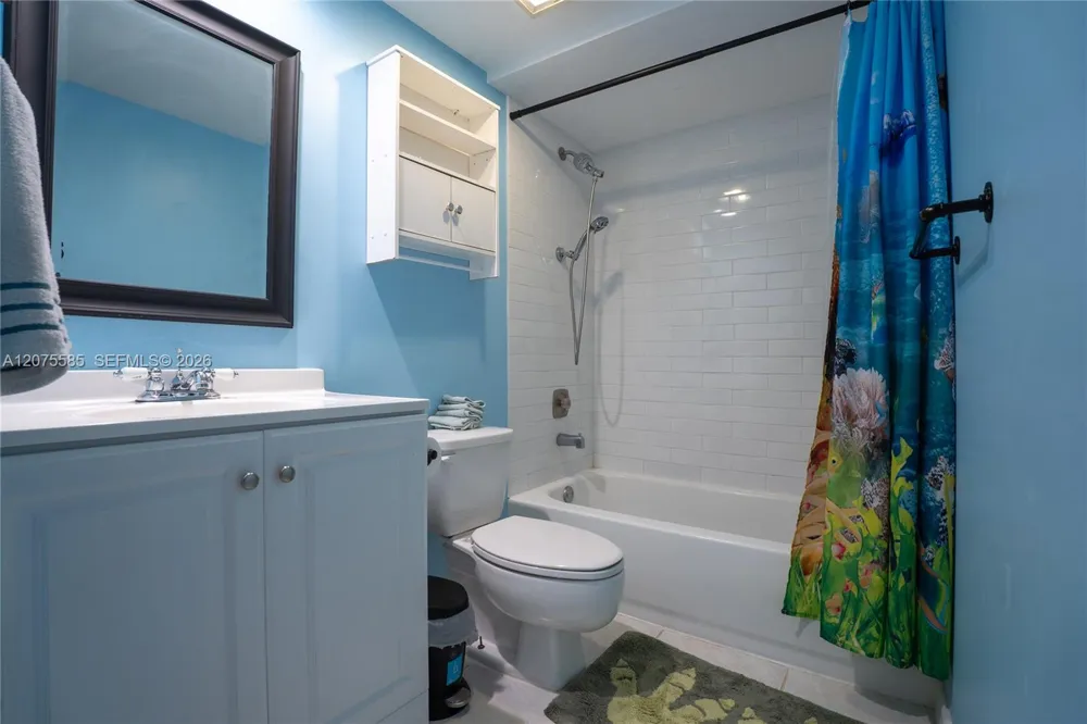 516 5th Ln Green Acres, FL 33463