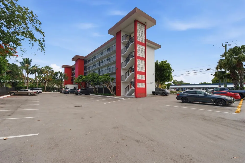 2520 Andrews Ave #303A Wilton Manors, FL 33311