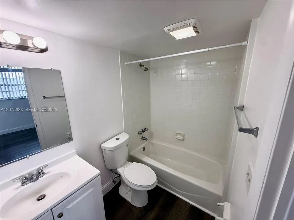 2520 Andrews Ave #303A Wilton Manors, FL 33311