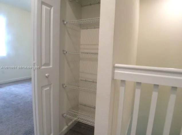 9267 W 34th Ct Hialeah, FL 33018