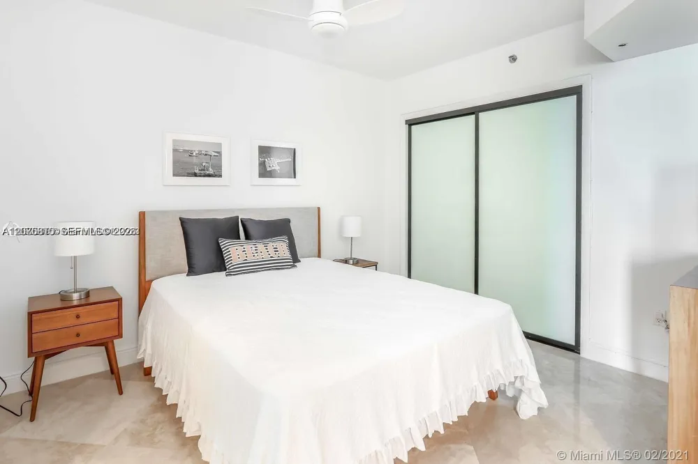 1830 S Ocean Dr #3704 Hallandale Beach, FL 33009