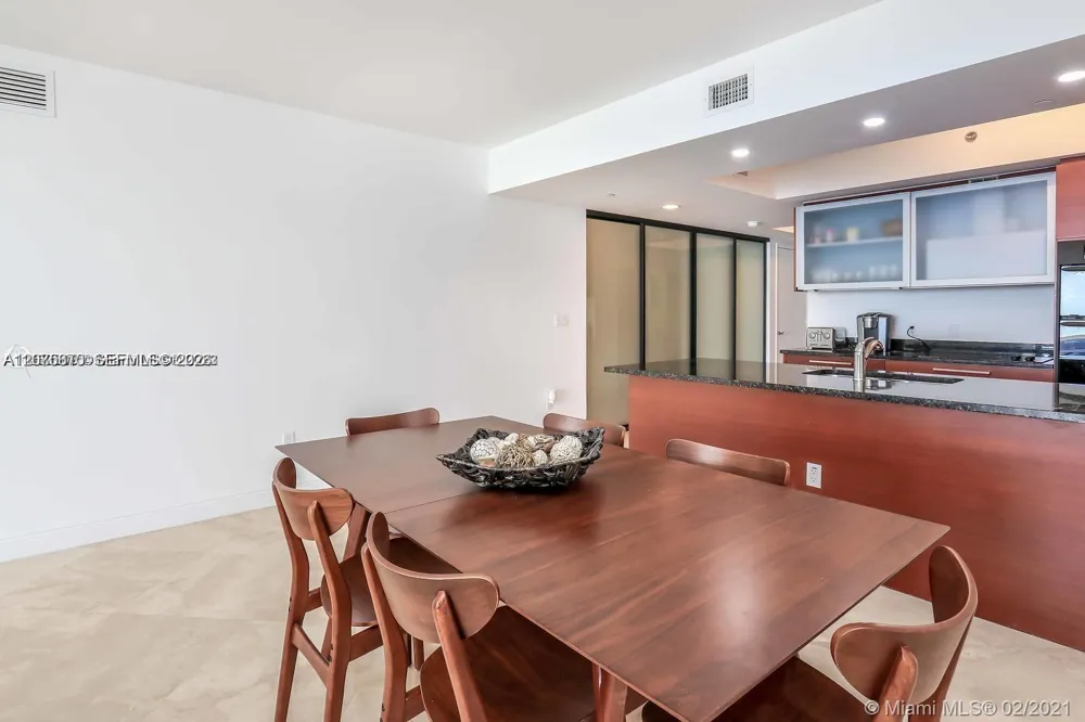 1830 S Ocean Dr #3704 Hallandale Beach, FL 33009