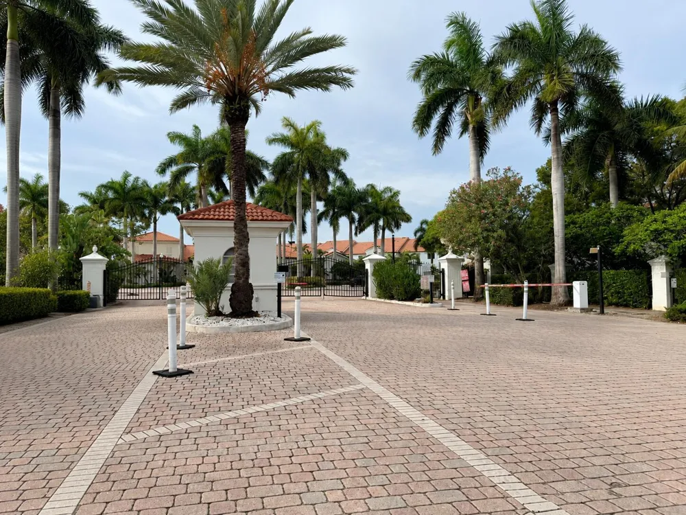 106 VILLA CIRCLE #106 Boynton Beach, FL 33435