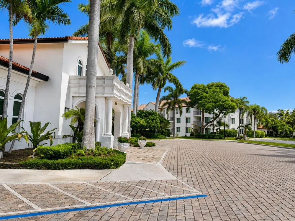 106 VILLA CIRCLE #106 Boynton Beach, FL 33435