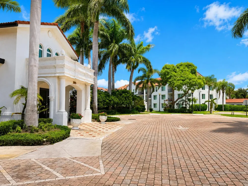 106 VILLA CIRCLE #106 Boynton Beach, FL 33435