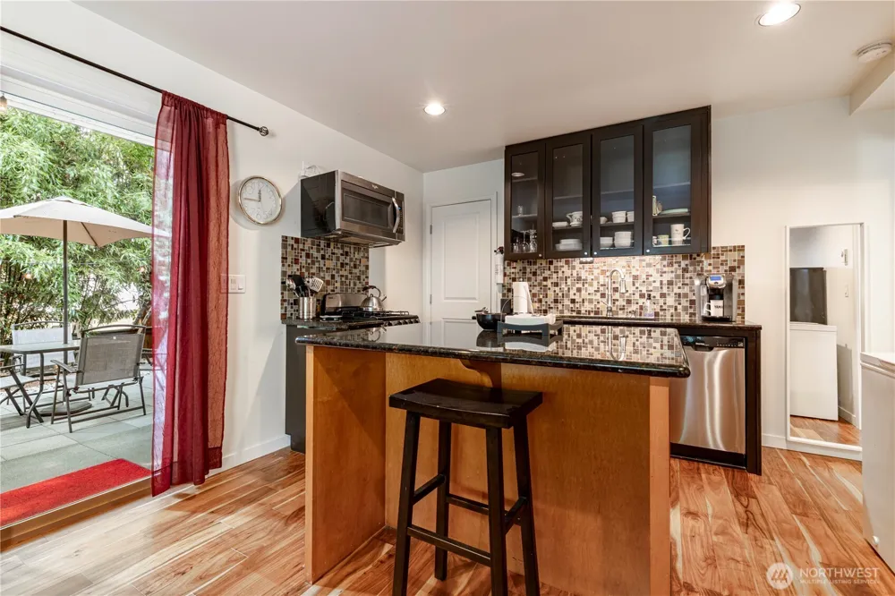 11633 NE 92nd Street Kirkland, WA 98033