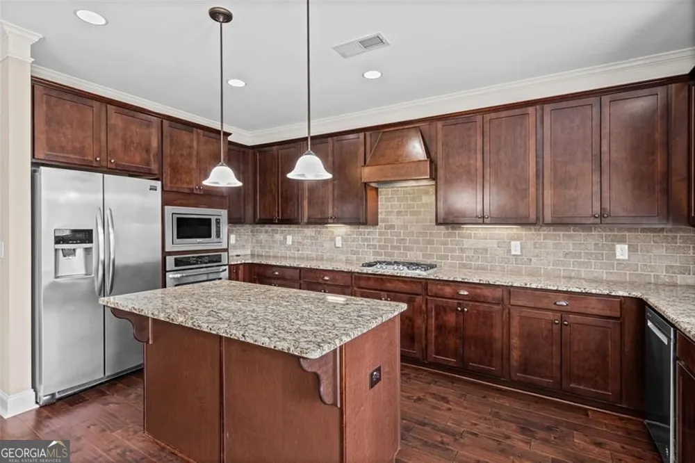 1125 Acorn Oak DR Lawrenceville, GA 30045