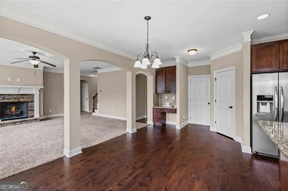 1125 Acorn Oak DR Lawrenceville, GA 30045