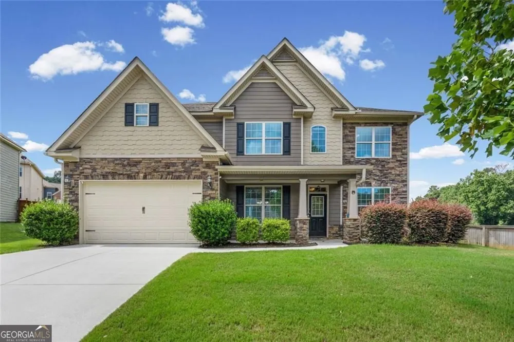 1125 Acorn Oak DR Lawrenceville, GA 30045