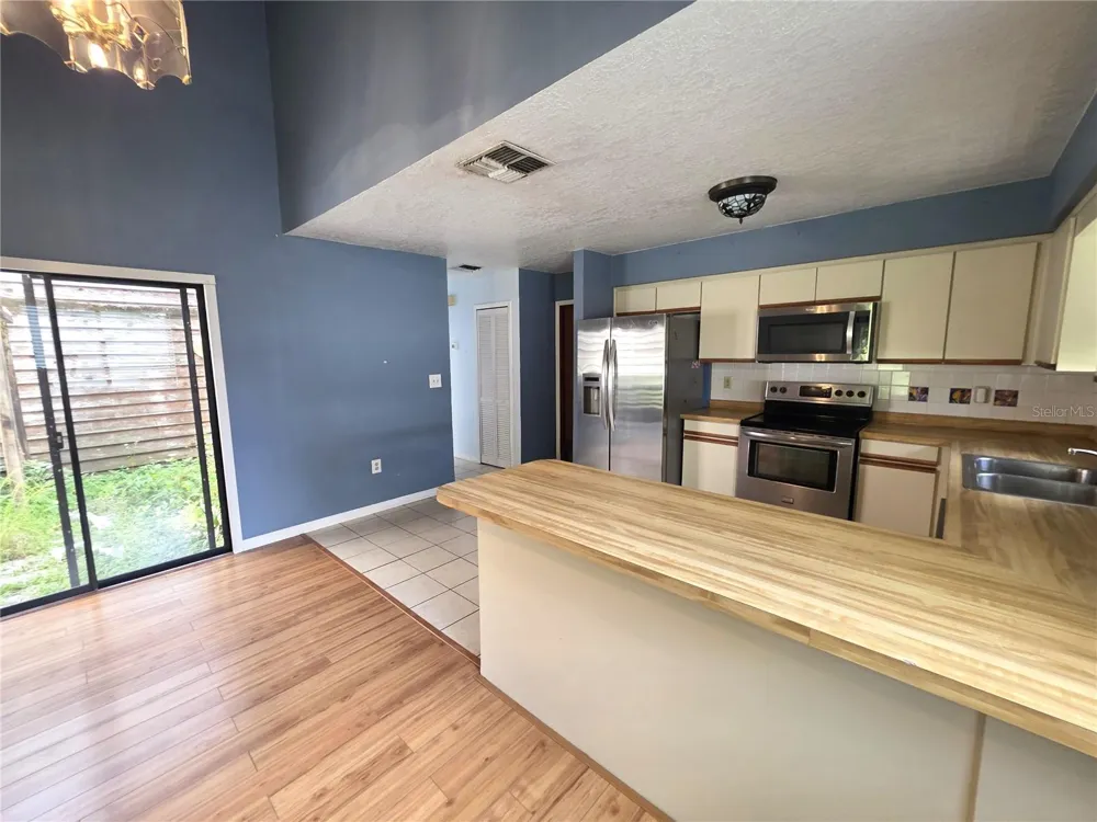 1043 LOMMLER STREET Longwood, FL 32750