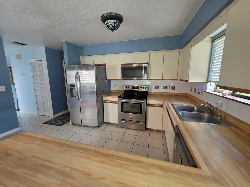1043 LOMMLER STREET Longwood, FL 32750