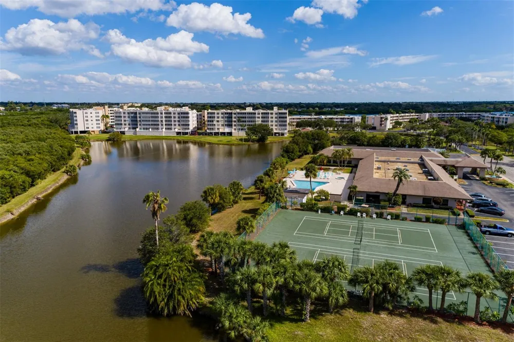 10036 63RD AVENUE #17 St Petersburg, FL 33708