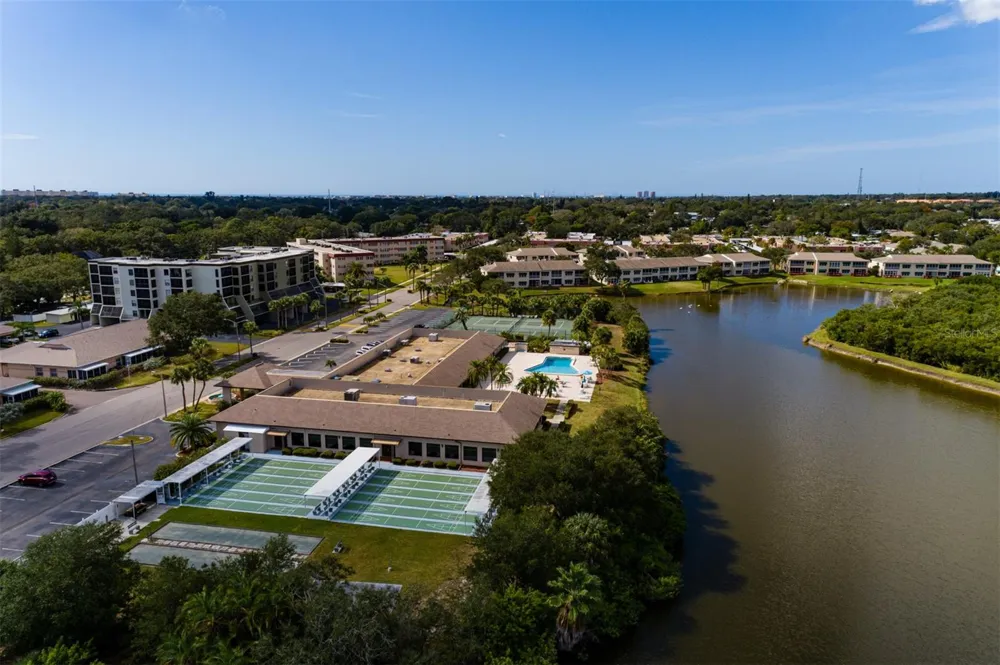 10036 63RD AVENUE #17 St Petersburg, FL 33708