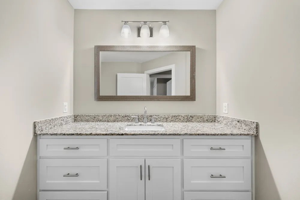 5250 Cooper Street Reno, TX 75462