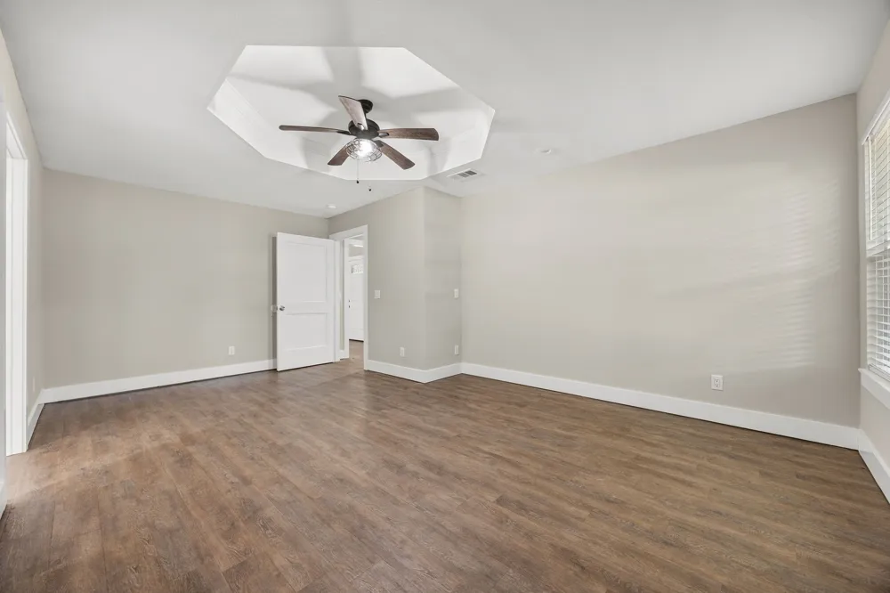 5250 Cooper Street Reno, TX 75462