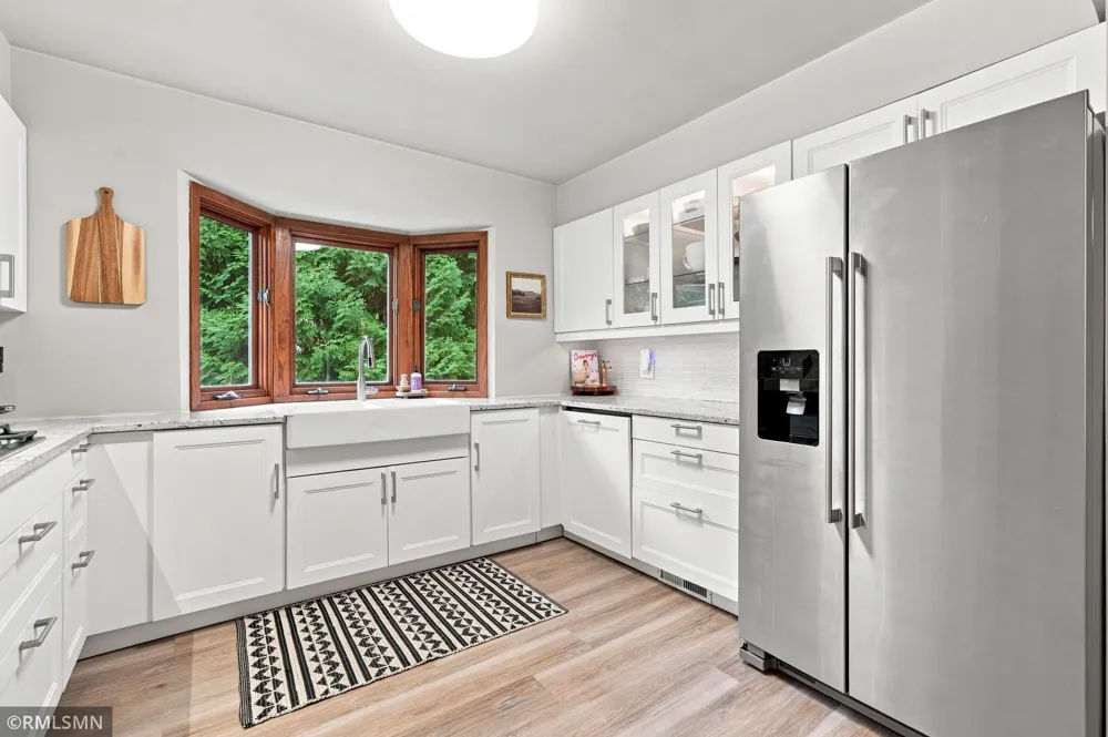 13240 Dahlgren Road Minnetonka, MN 55305