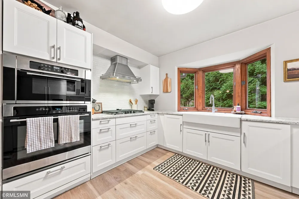 13240 Dahlgren Road Minnetonka, MN 55305