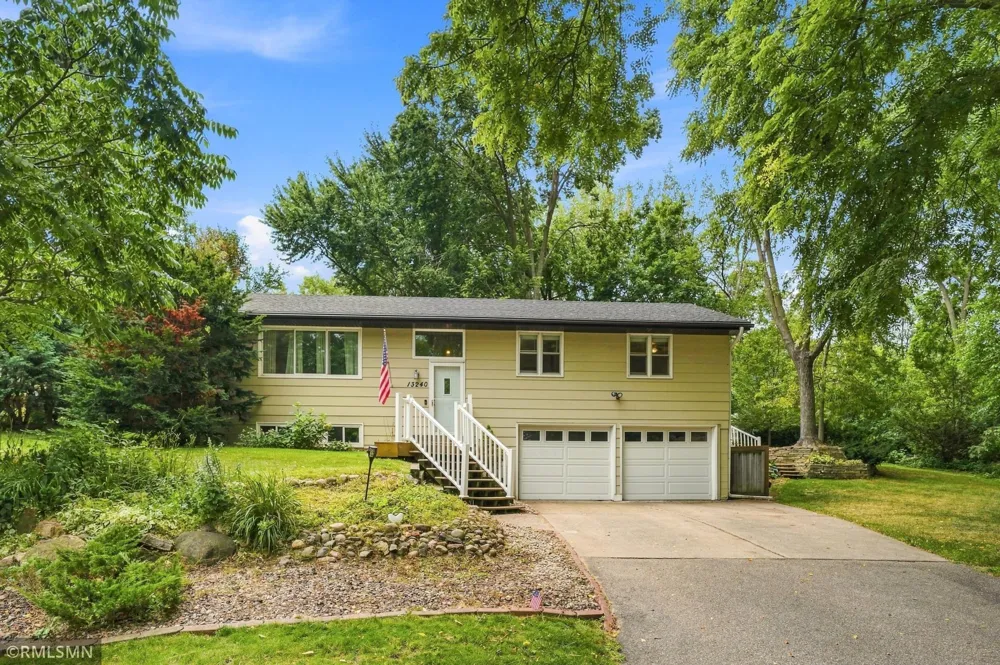 13240 Dahlgren Road Minnetonka, MN 55305