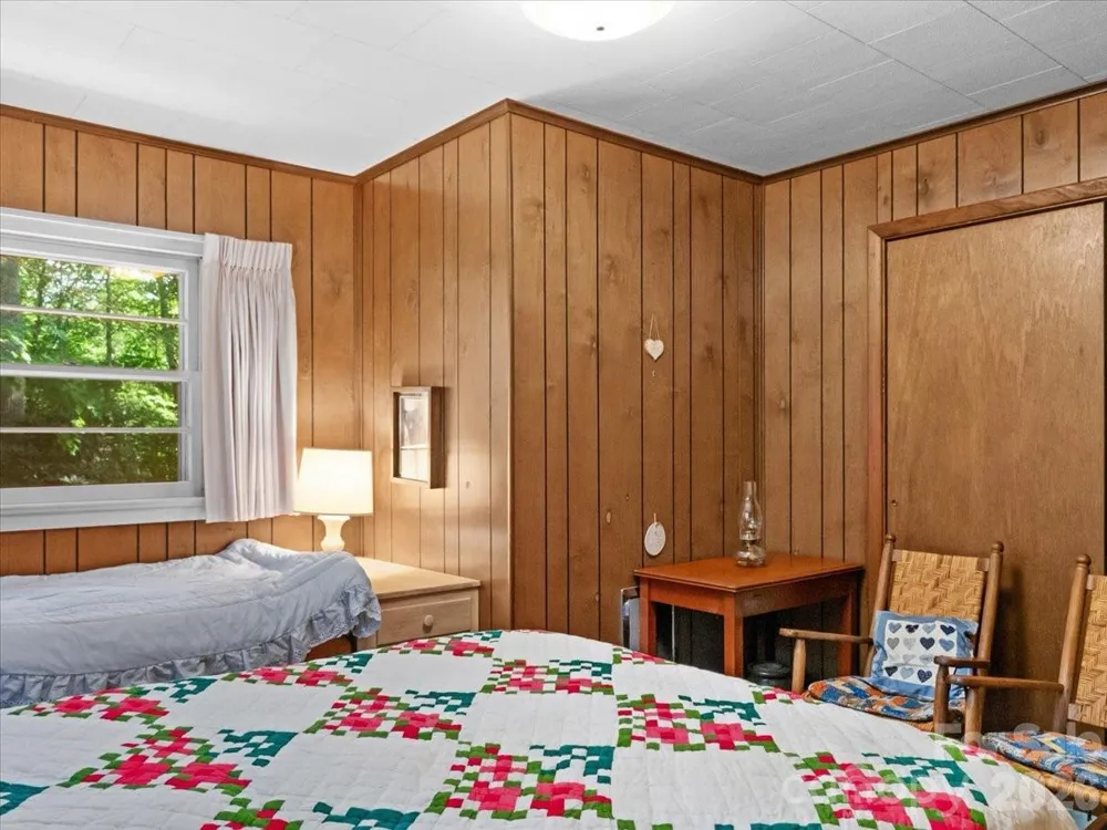 198 Florida Hill Drive Green Mountain, NC 28740