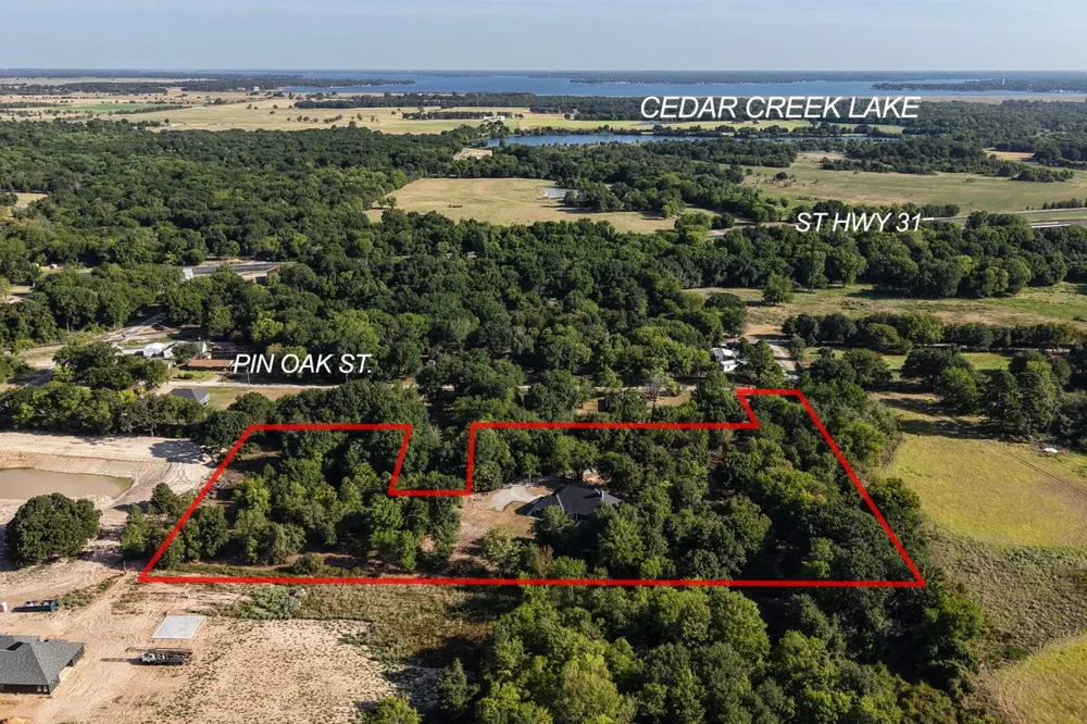 914 Pin Oak Street Trinidad, TX 75163