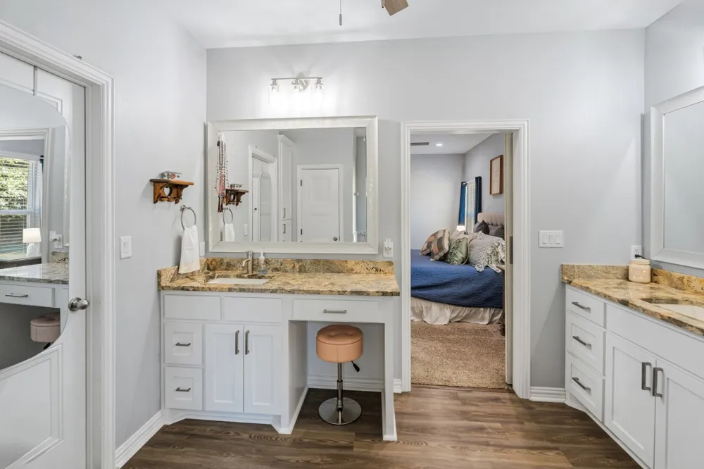 914 Pin Oak Street Trinidad, TX 75163