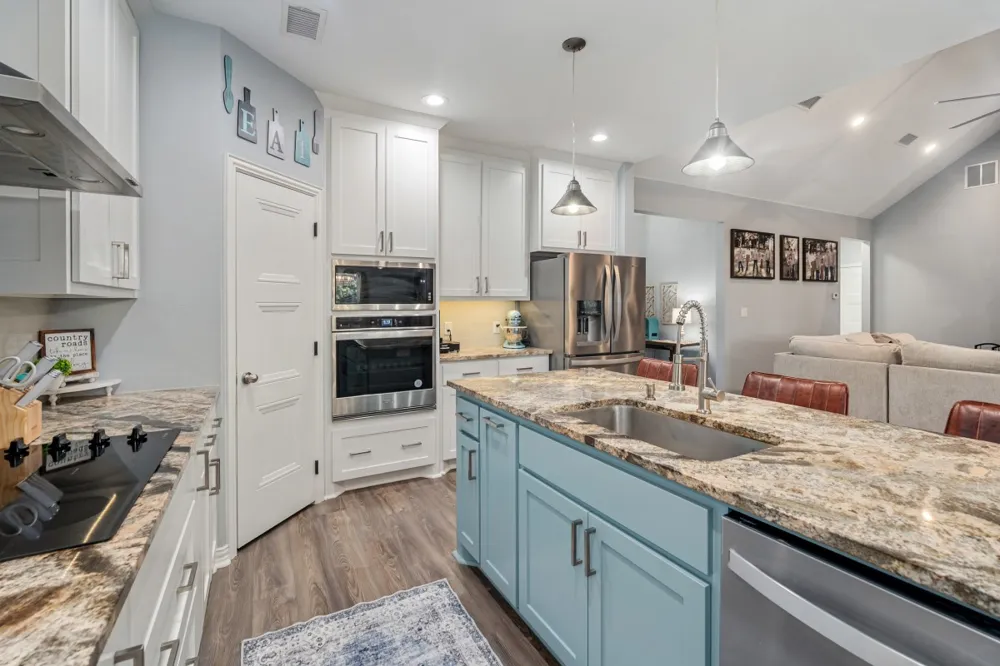 914 Pin Oak Street Trinidad, TX 75163