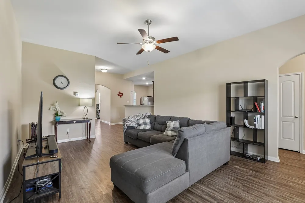 708 Lansman Trail Denton, TX 76207