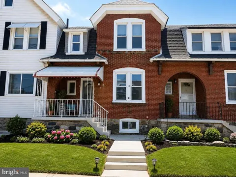 17 WALNUT STREET