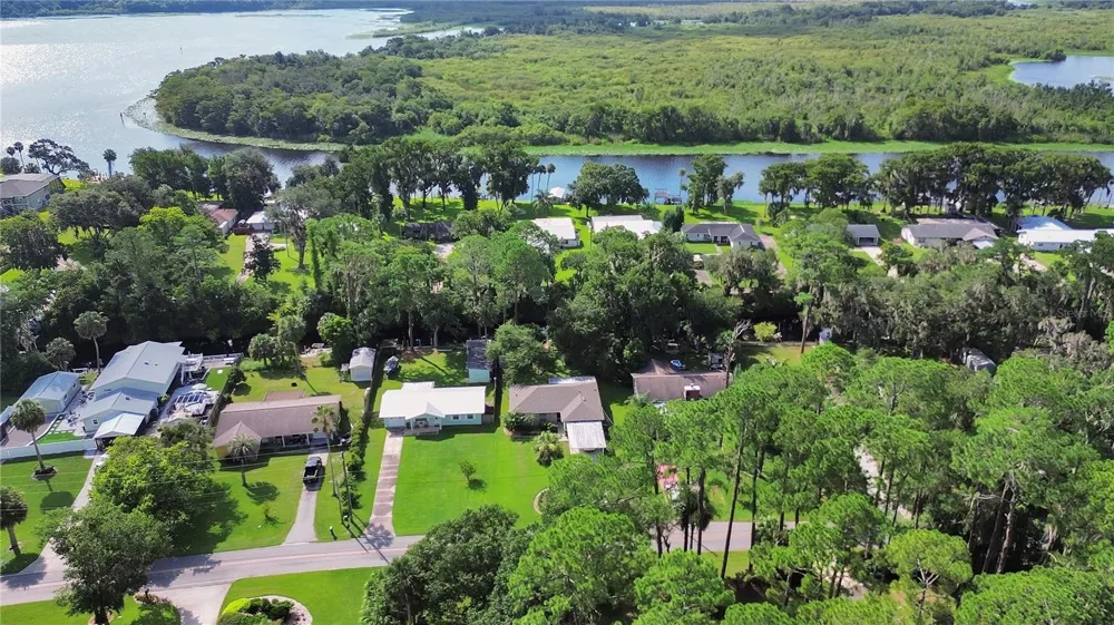 2249 HONTOON ROAD Deland, FL 32720