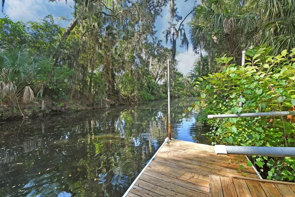 2249 HONTOON ROAD Deland, FL 32720