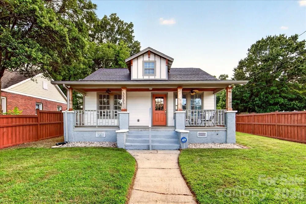 3331 Tuckaseegee Road Charlotte, NC 28208
