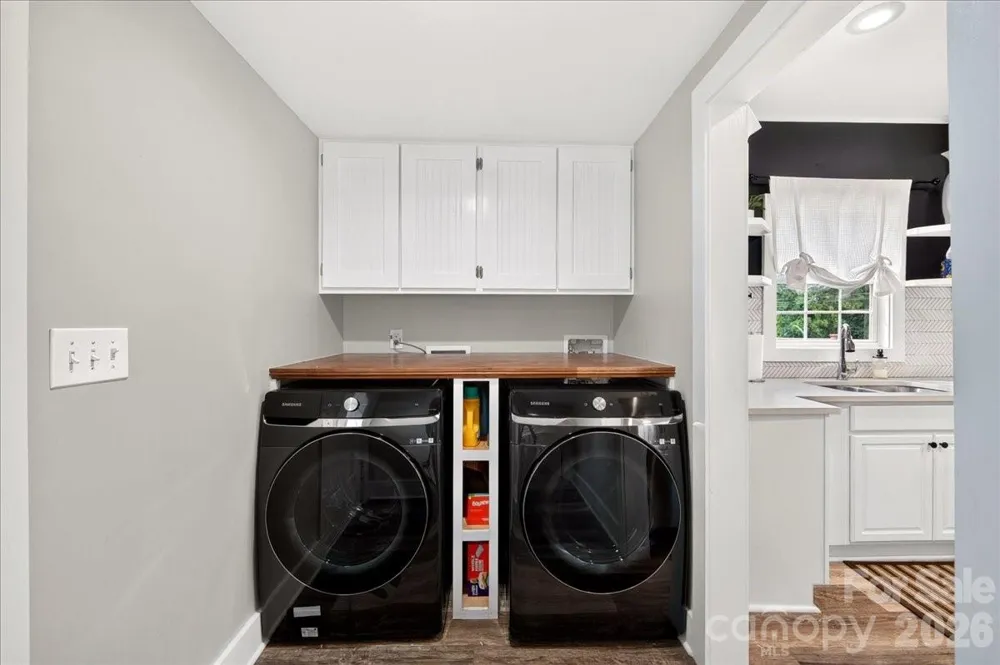 3331 Tuckaseegee Road Charlotte, NC 28208