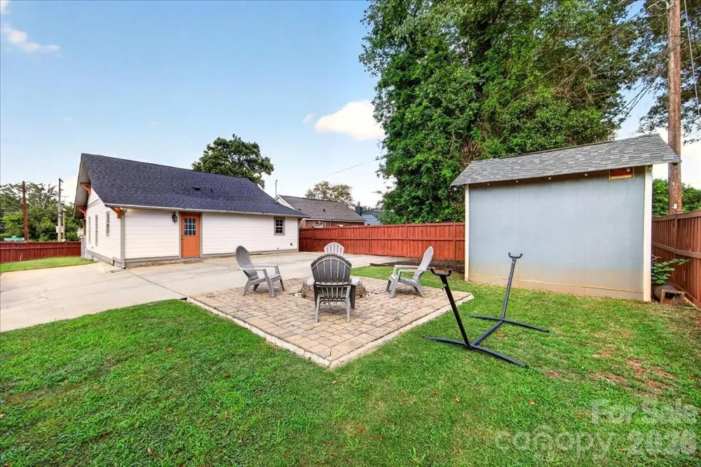 3331 Tuckaseegee Road Charlotte, NC 28208