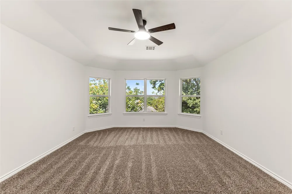401 Hidden Knoll Drive Burleson, TX 76028