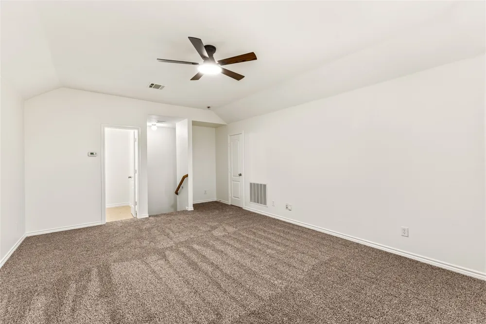 401 Hidden Knoll Drive Burleson, TX 76028