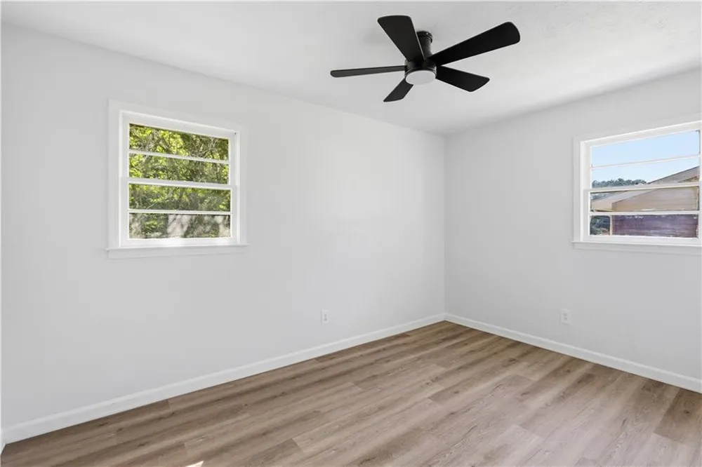 5734 Hill Road Powder Springs, GA 30127