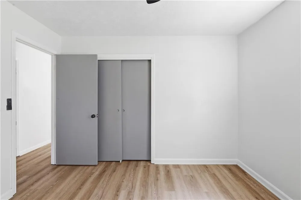 5734 Hill Road Powder Springs, GA 30127